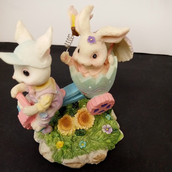 Ceramic Easter Bunnies on a moving tricycle Made in‎ China unmarked - Picture 4 of 12